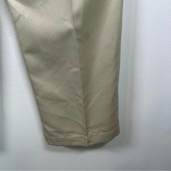 Izod Mens Golf Pants Khaki Beige Classic Fit Flat Front Chino Business 32x32 NWT - Picture 9 of 11